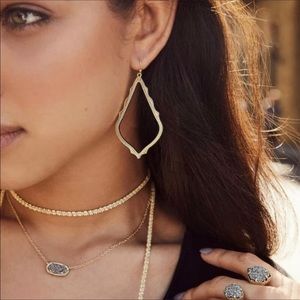 Kendra Scott Elisa Gold Pendant Necklace